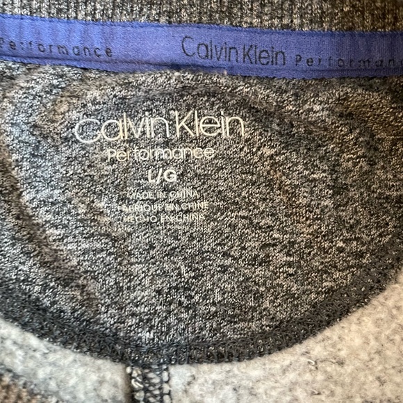 Calvin Klein, L, grey, pullover active sweatshirt - Picture 2 of 3